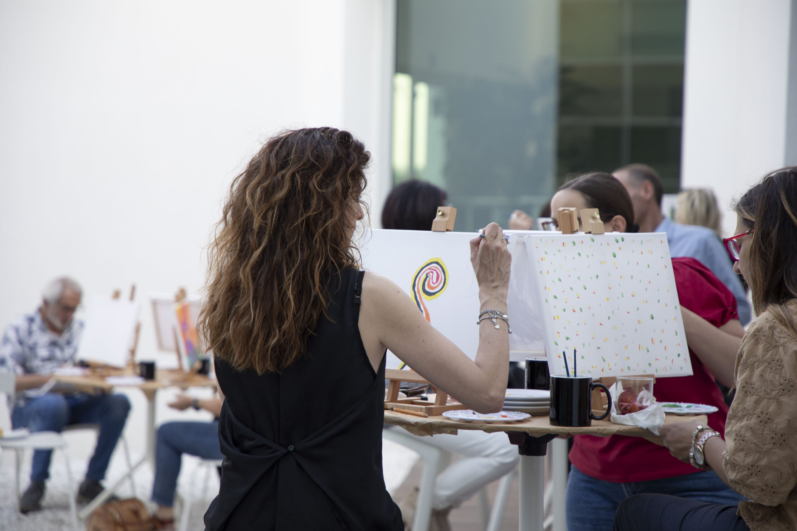 Laboratorio di pittura per adulti “Ricordi su tela. Trasforma in un dipinto la foto di un ricordo speciale”